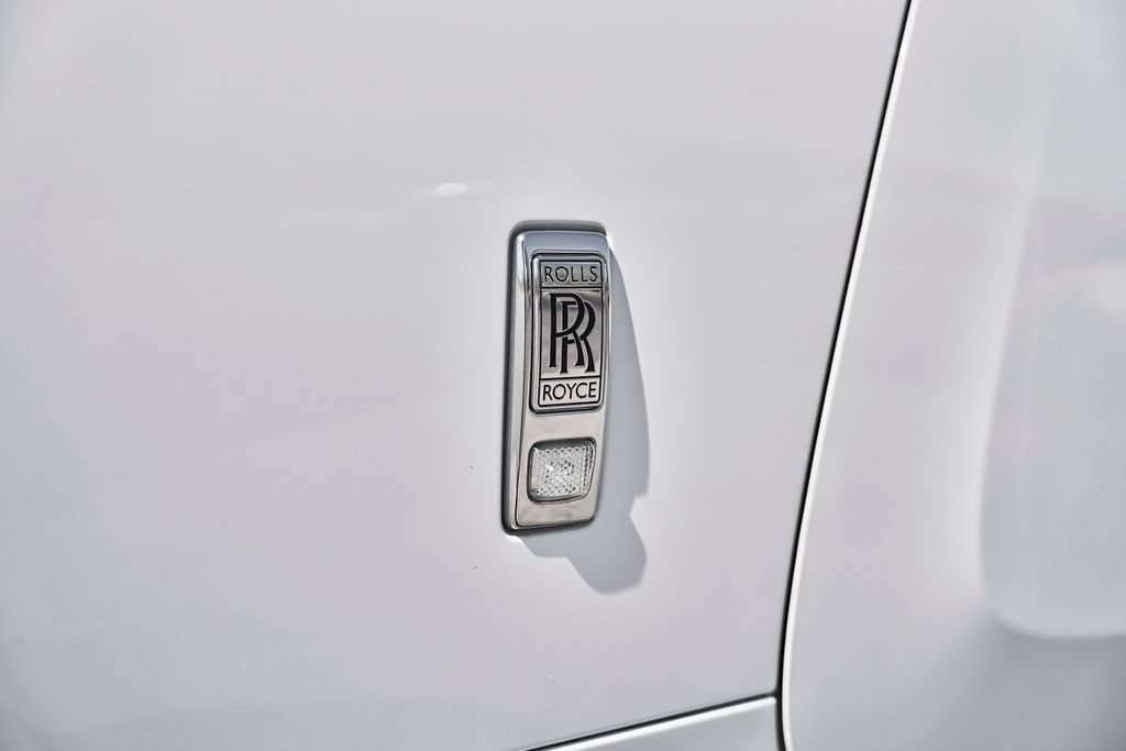 Used 2020 Rolls-Royce Wraith RWD image 9