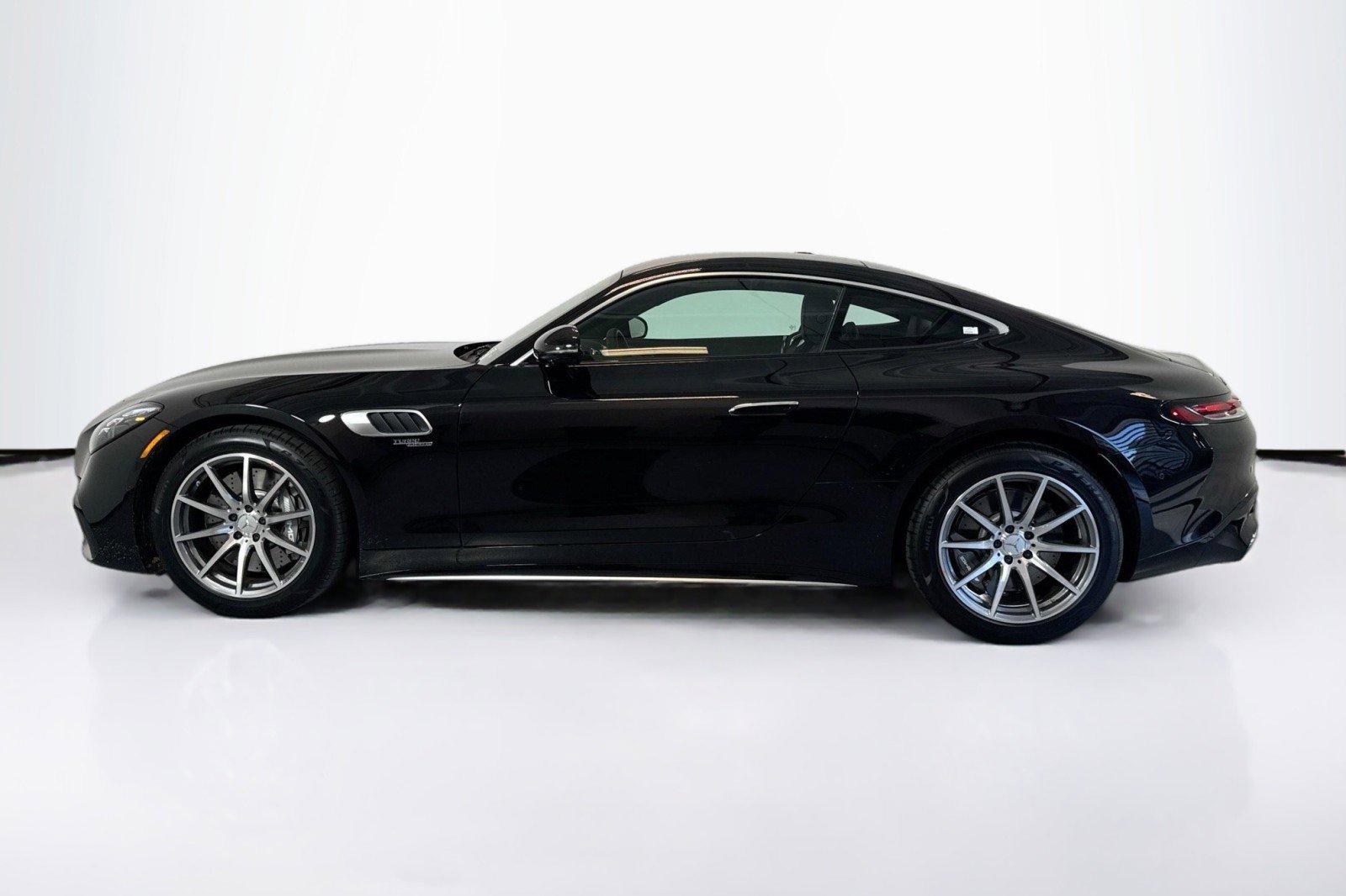 New 2025 Mercedes-Benz AMG GT 43 image 8