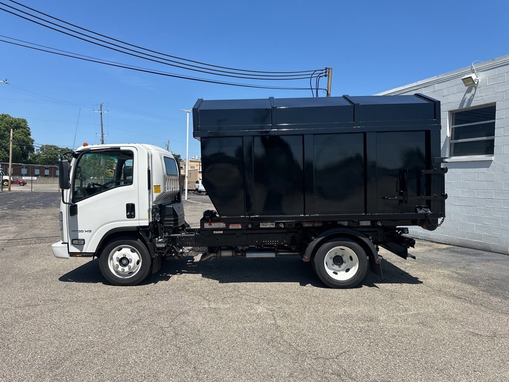 New 2024 Chevrolet Low Cab Forward image 4