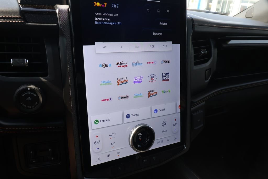 Used 2022 Ford Expedition Platinum AWD/4WD image 21