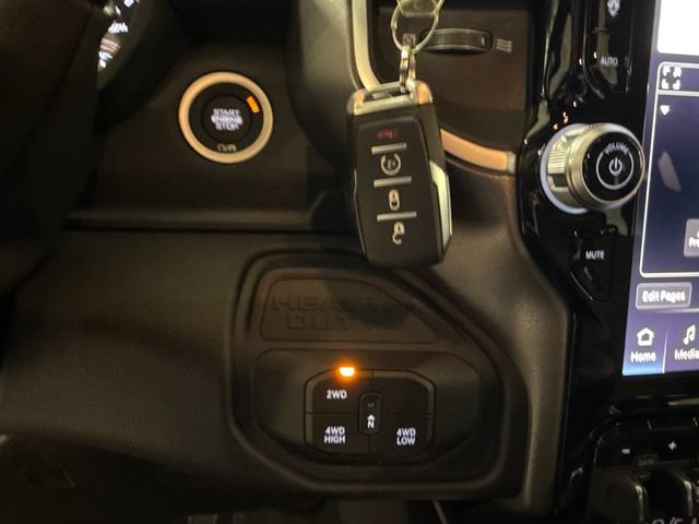 New 2026 RAM 2500 Big Horn AWD/4WD image 30
