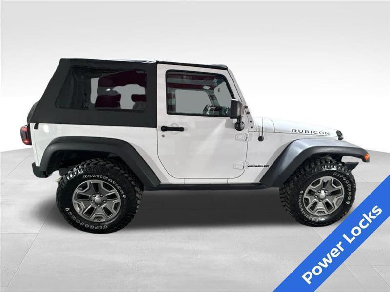 Used 2015 Jeep Wrangler Rubicon w/ Power Convenience Group image 4
