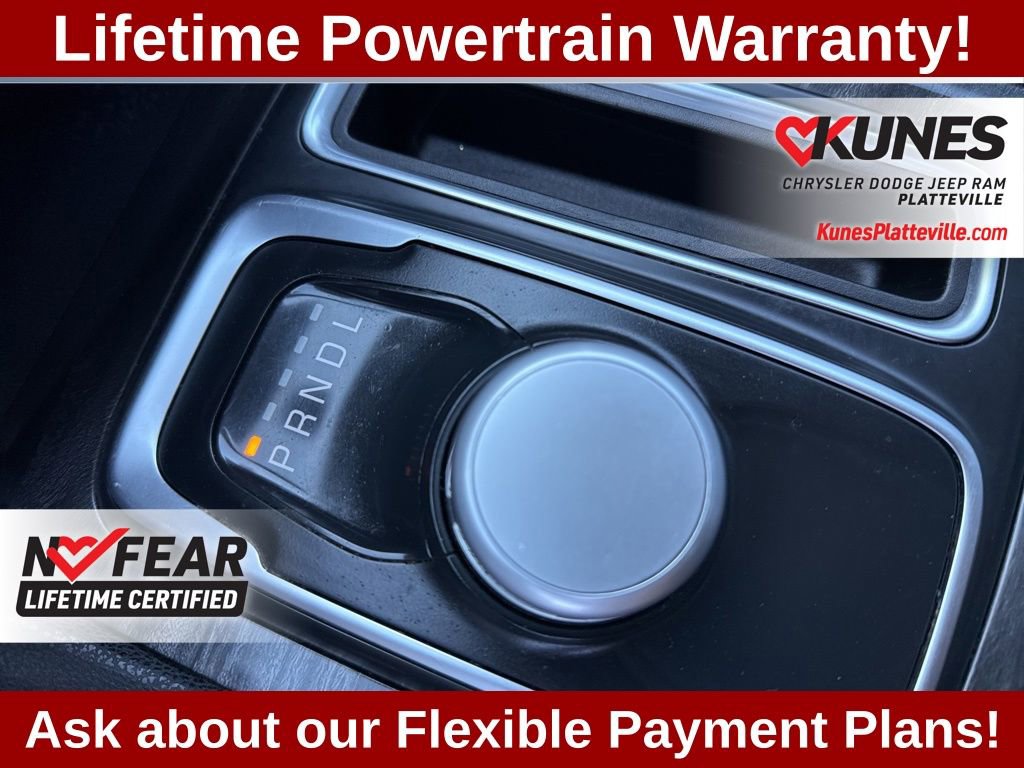 Used 2021 Chrysler 300 Touring L image 20