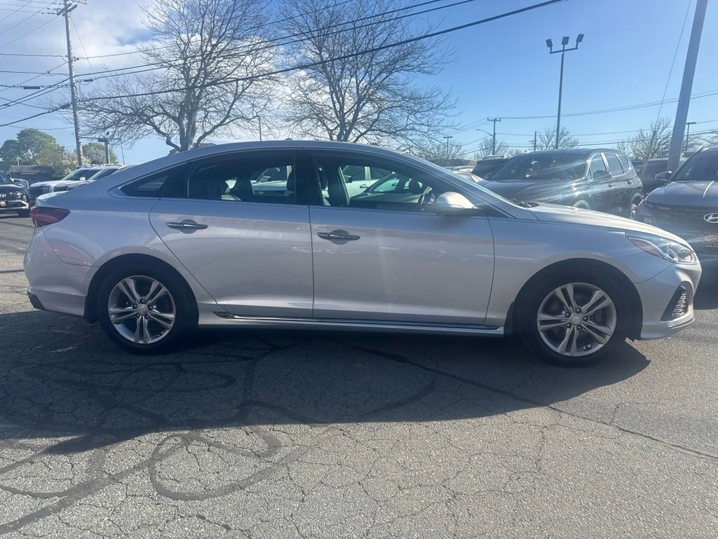 Used 2019 Hyundai Sonata Sport FWD image 4