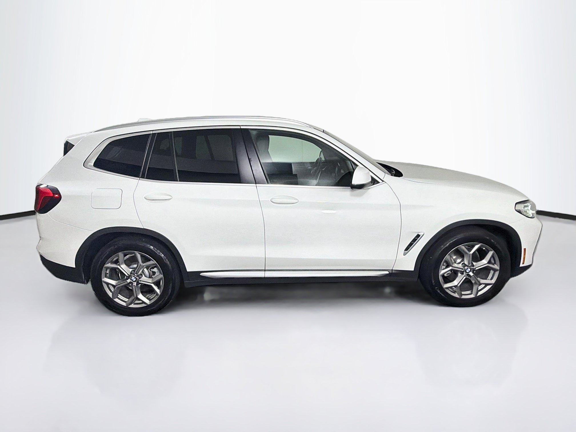 Used 2024 BMW X3 sDrive30i RWD image 10