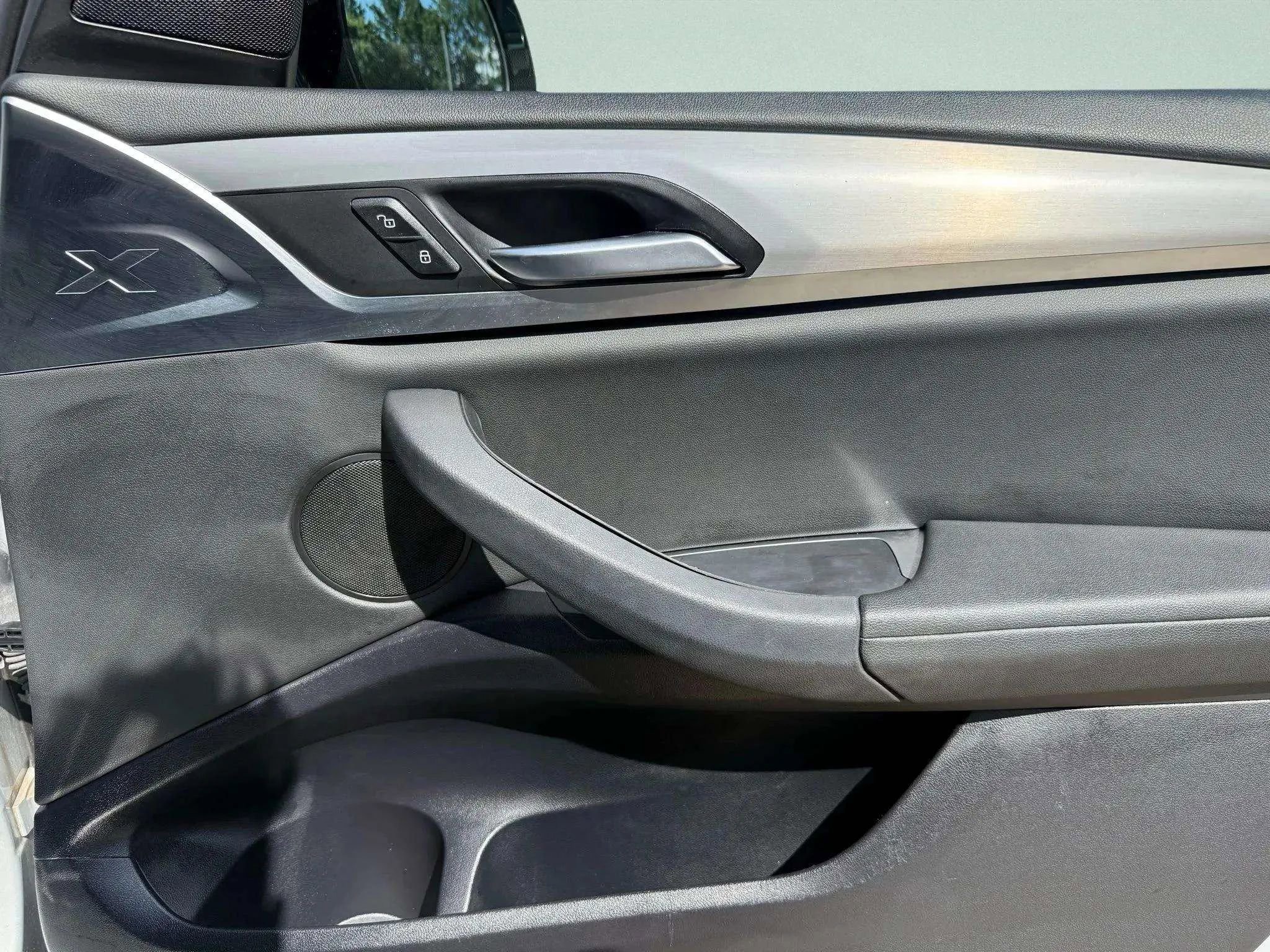 Used 2019 BMW X3 sDrive30i image 11