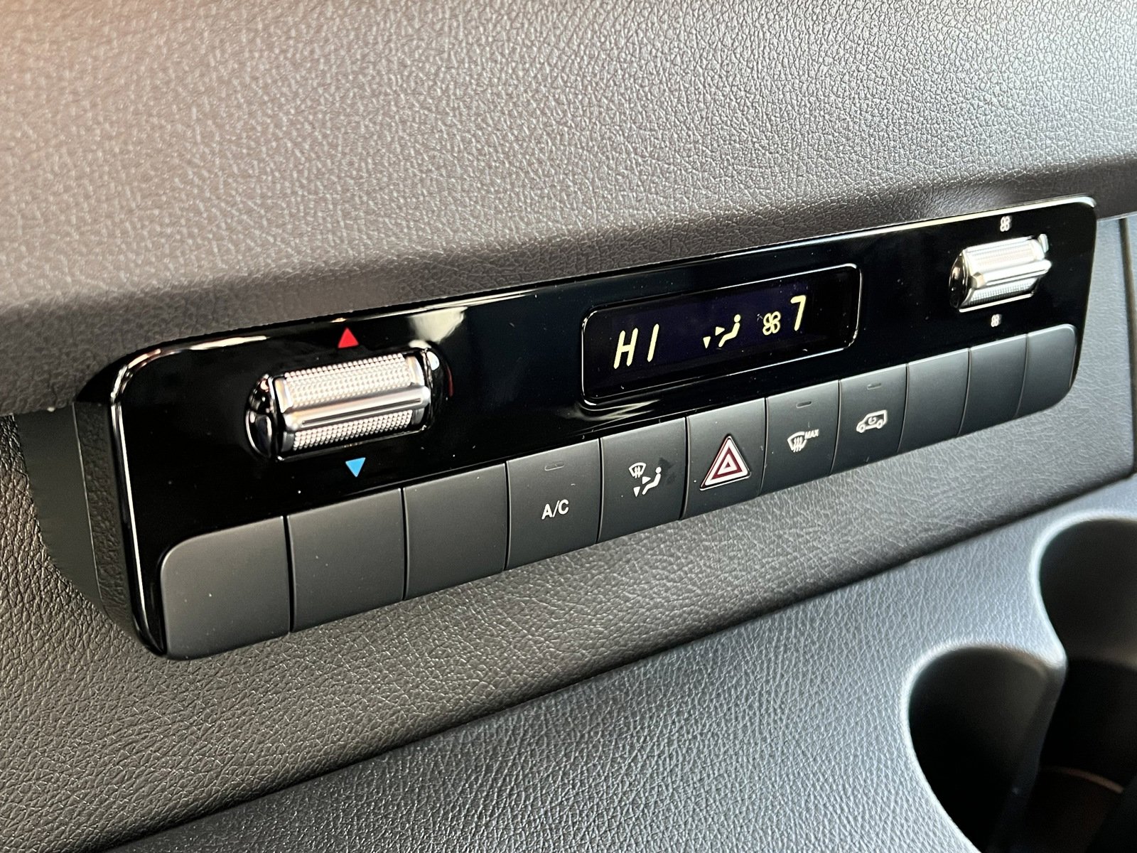 New 2025 Mercedes-Benz Sprinter 2500 image 29