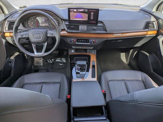 Used 2023 Audi Q5 2.0T Premium w/ Convenience Package AWD/4WD image 17