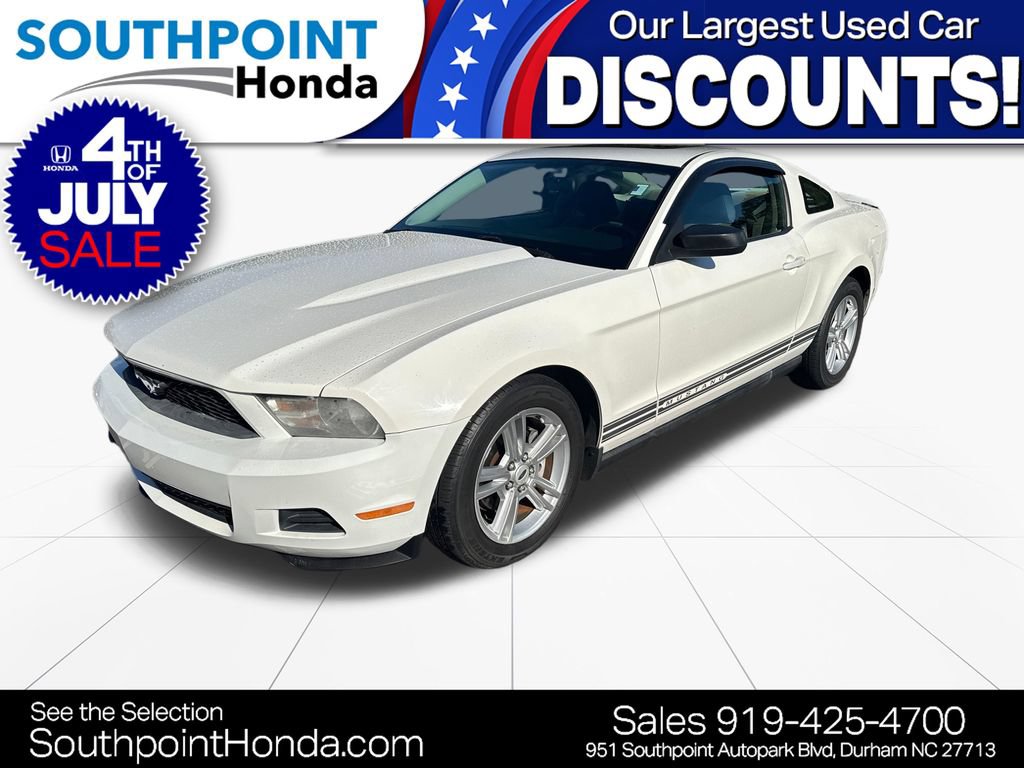 Used 2010 Ford Mustang Premium RWD video 3