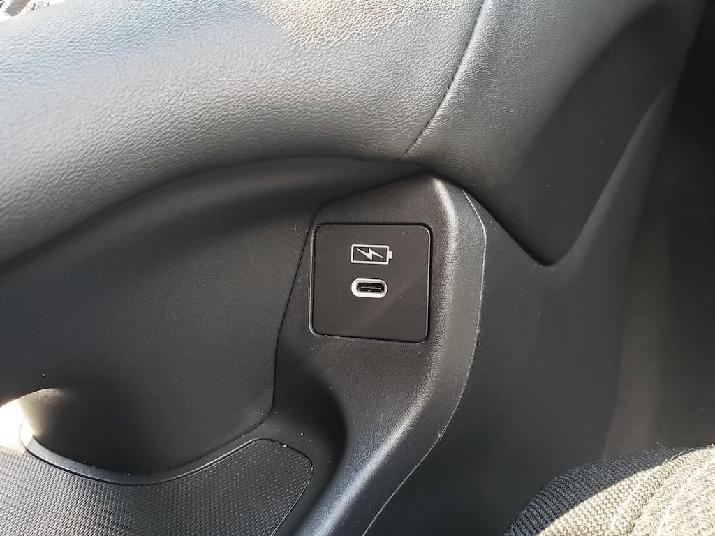 Used 2024 Honda HR-V LX image 30