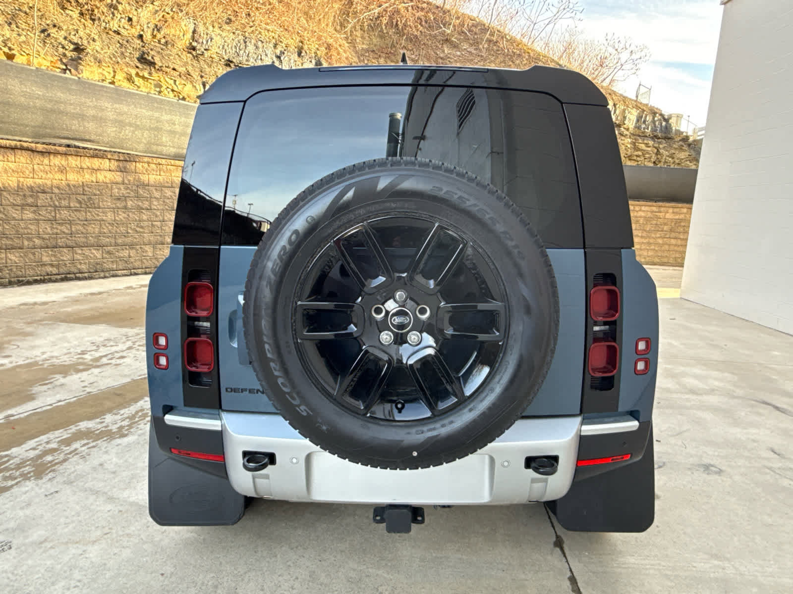 Certified 2025 Land Rover Defender 110 S image 4