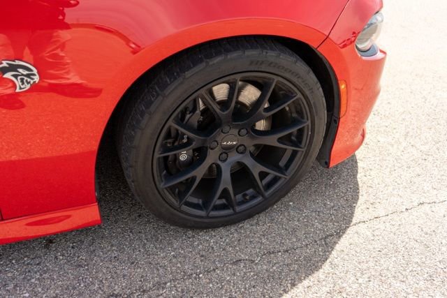 Used 2019 Dodge Charger SRT Hellcat w/ Navigation & Travel Group RWD image 9