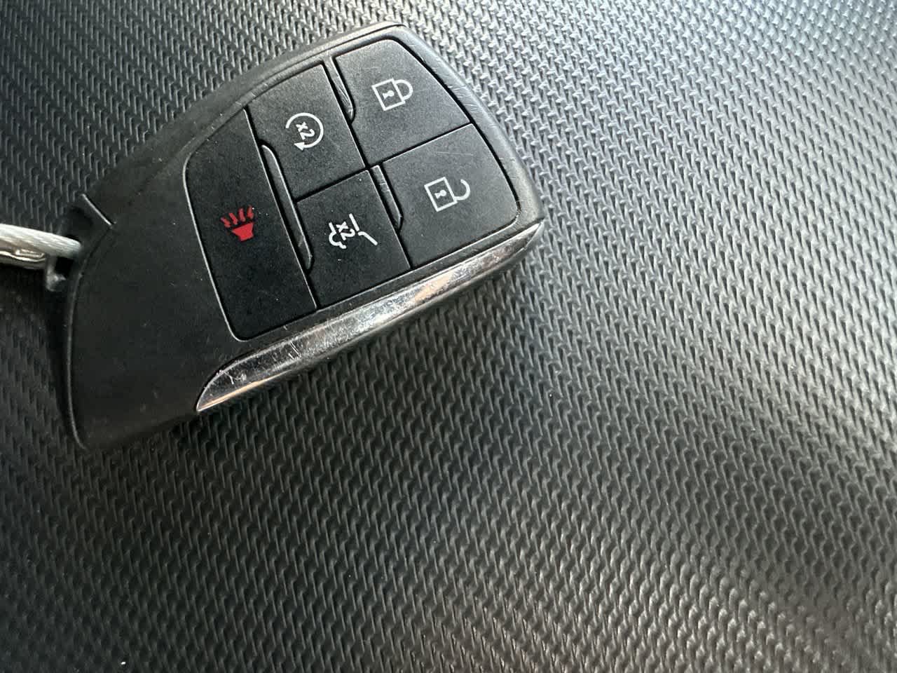 Used 2025 Chevrolet Equinox LT w/ Convenience Package II FWD image 28