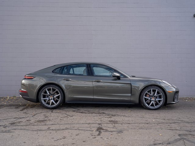 New 2026 Porsche Panamera 4 image 8
