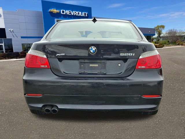 Used 2010 BMW 528i xDrive Sedan image 25