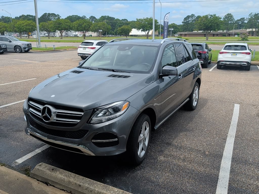 Used 2017 Mercedes-Benz GLE 350 image 4