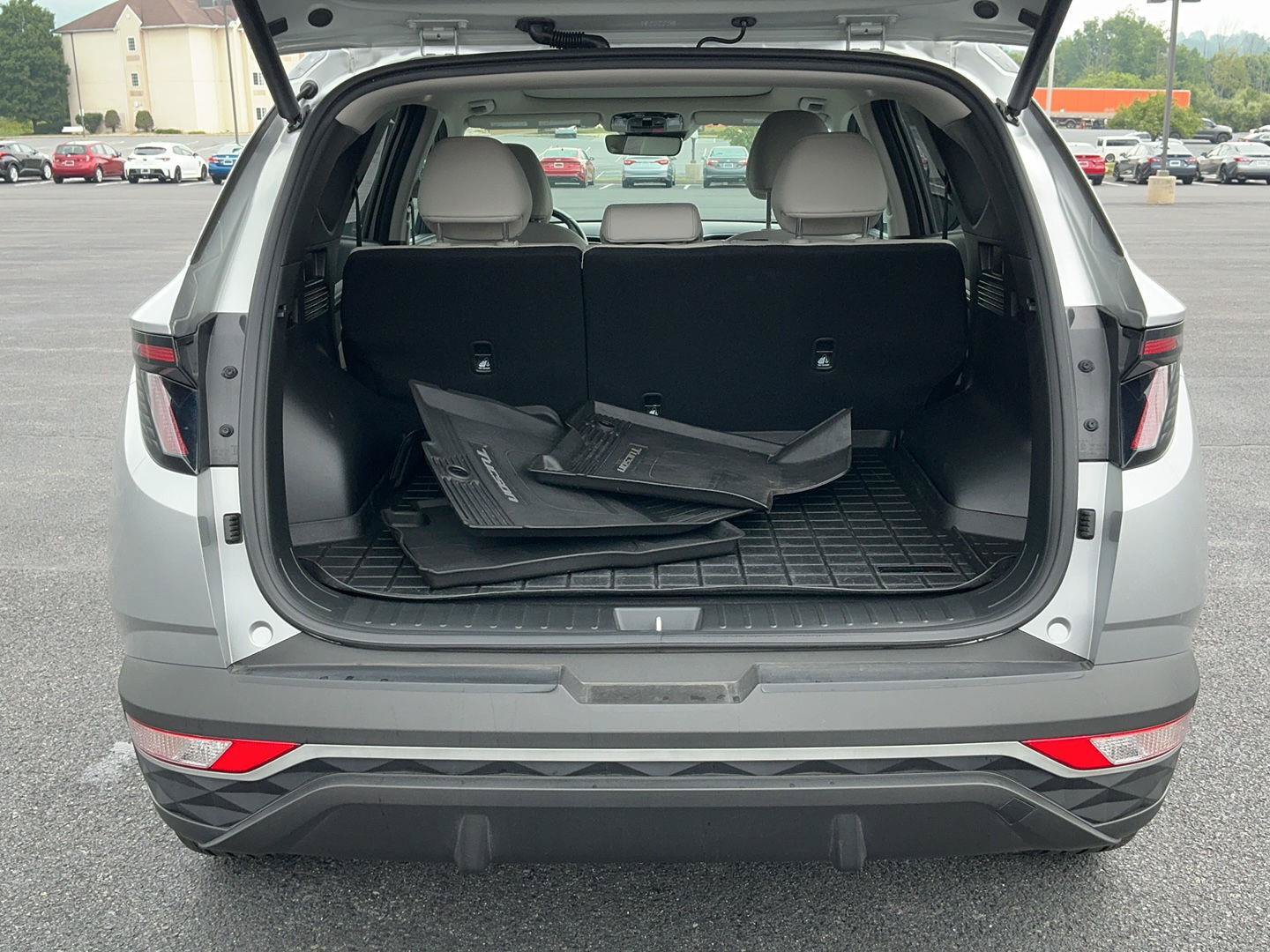 Certified 2024 Hyundai Tucson SEL AWD/4WD image 9