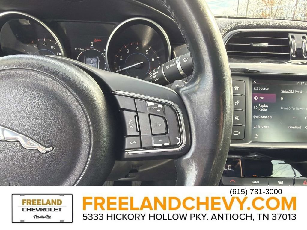 Used 2017 Jaguar XE image 32