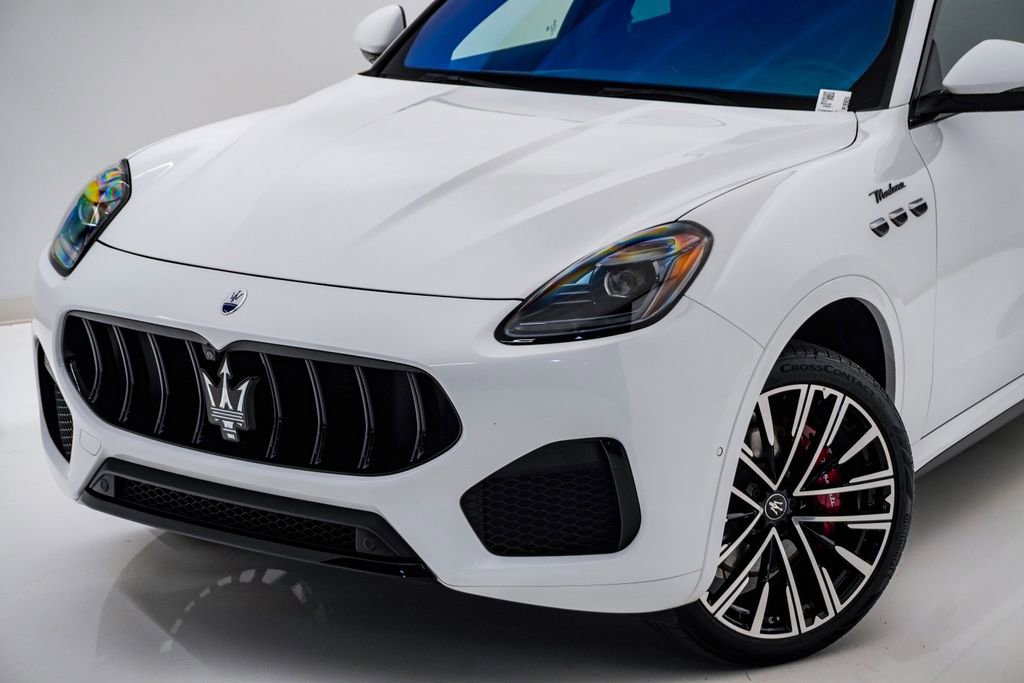 Used 2023 Maserati Grecale Modena image 4