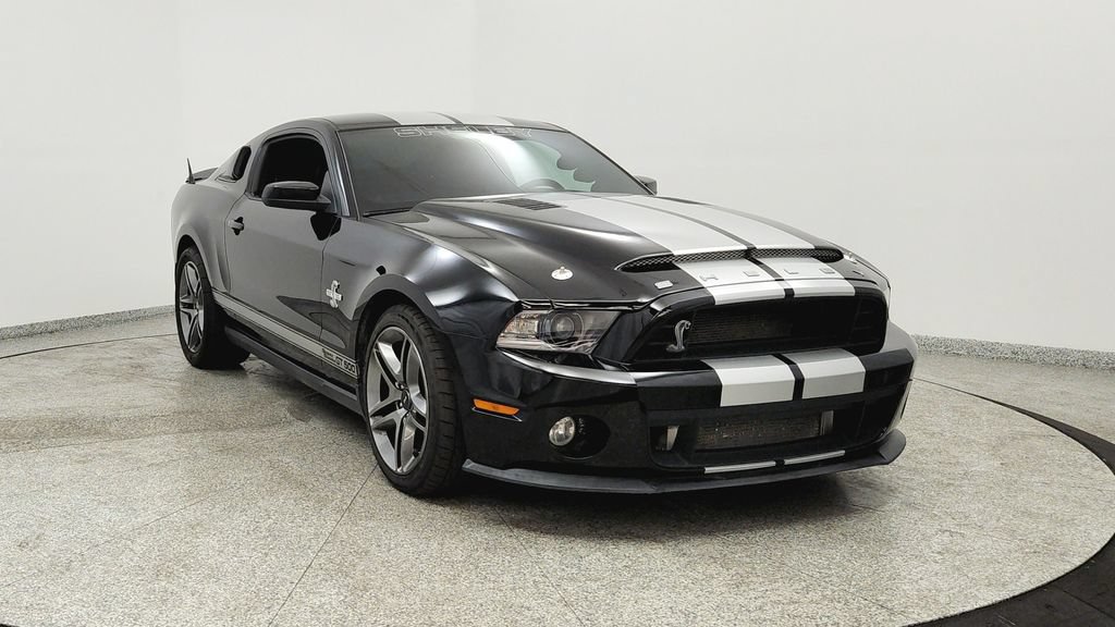 Used 2010 Ford Mustang Shelby GT500 RWD image 7