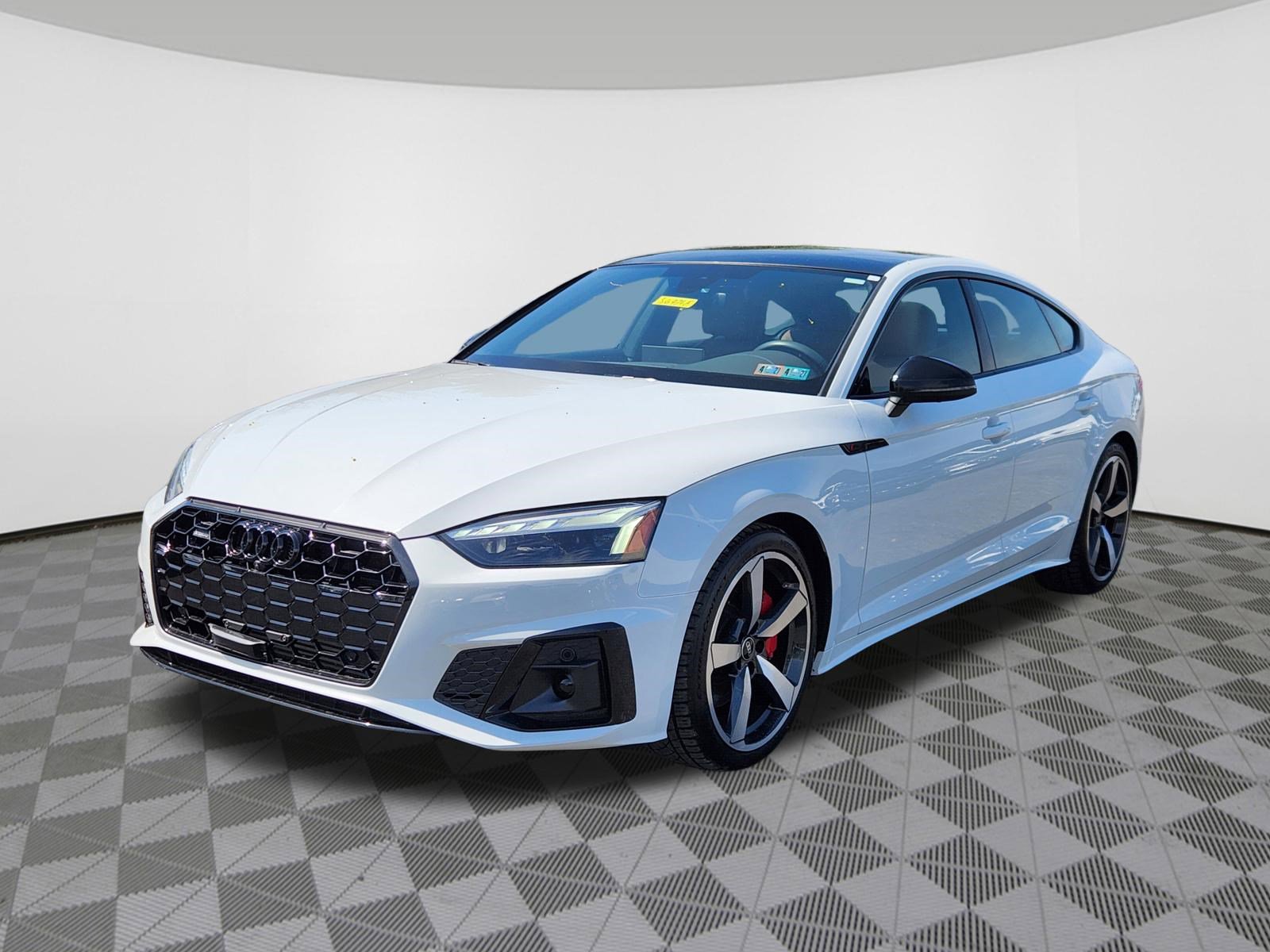 Used 2024 Audi A5 2.0T Premium Plus image 2