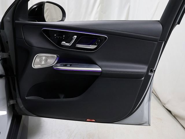 Certified 2025 Mercedes-Benz GLC 300 4MATIC image 33