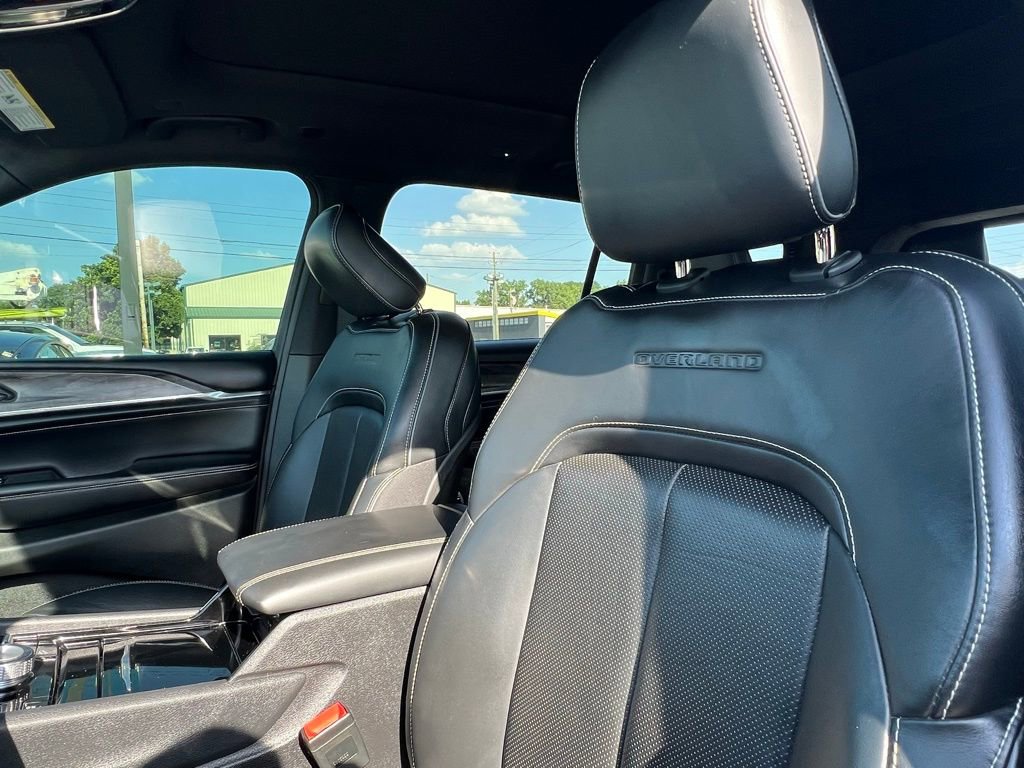Used 2022 Jeep Grand Cherokee L Overland image 39