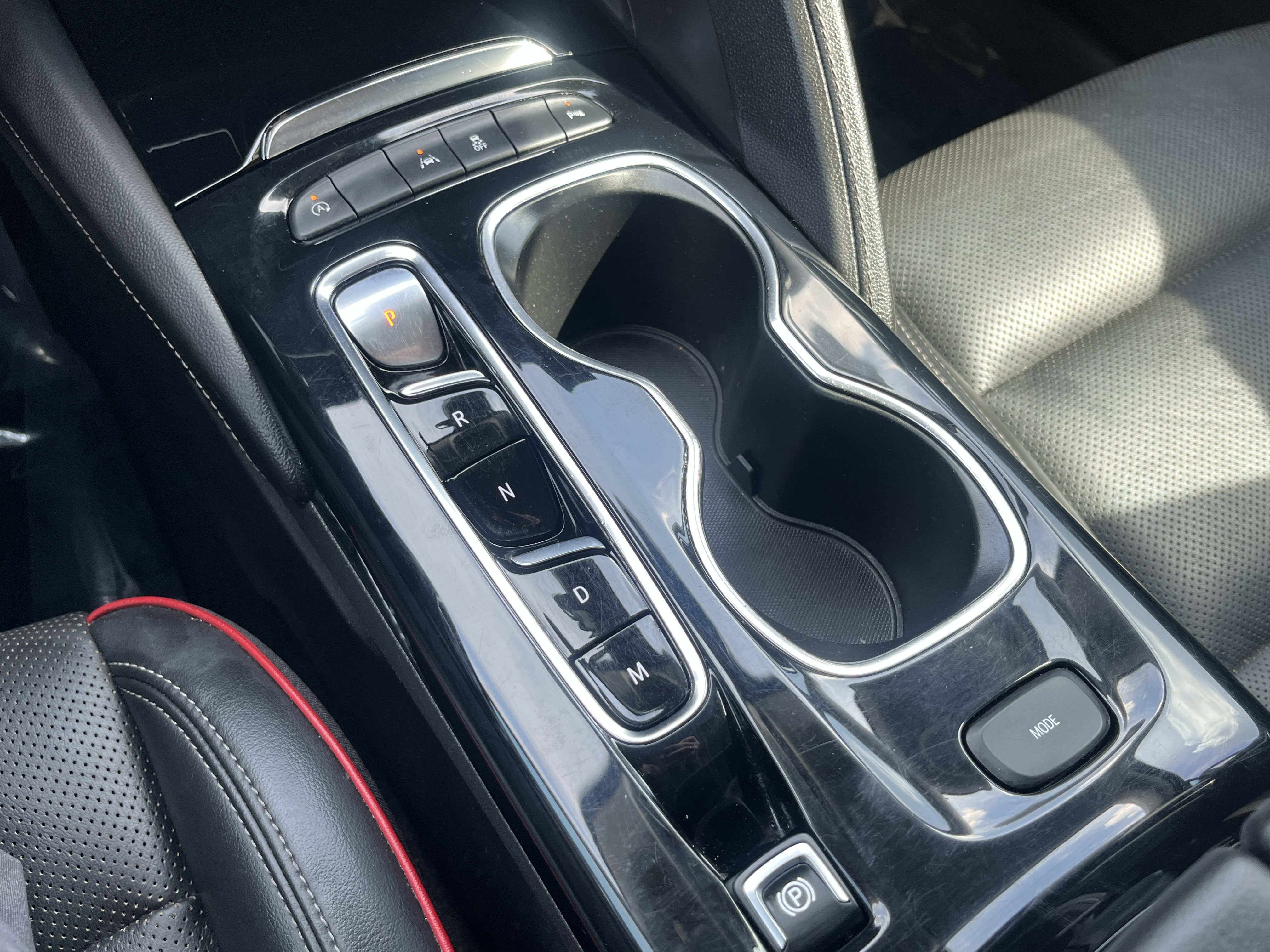Used 2023 Buick Envision Essence w/ Sport Touring Package FWD image 29