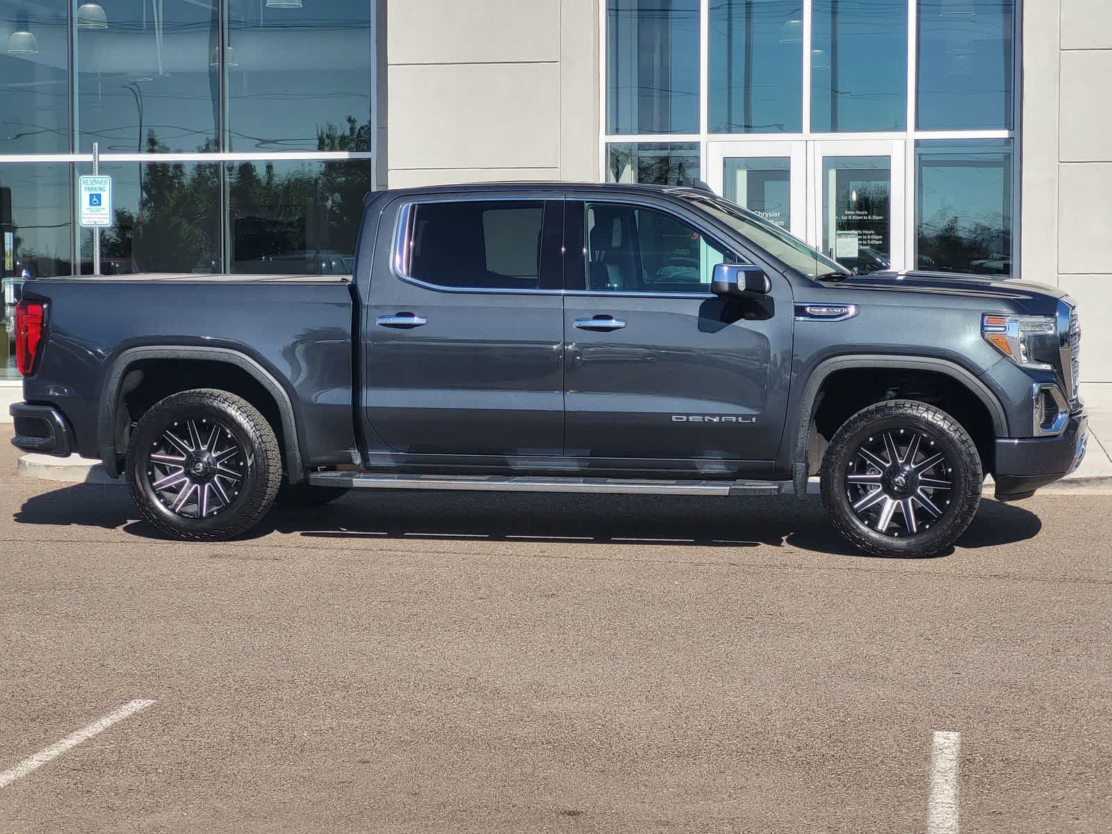 Used 2021 GMC Sierra 1500 Denali AWD/4WD image 4
