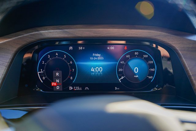 New 2026 Volkswagen Atlas SE image 10