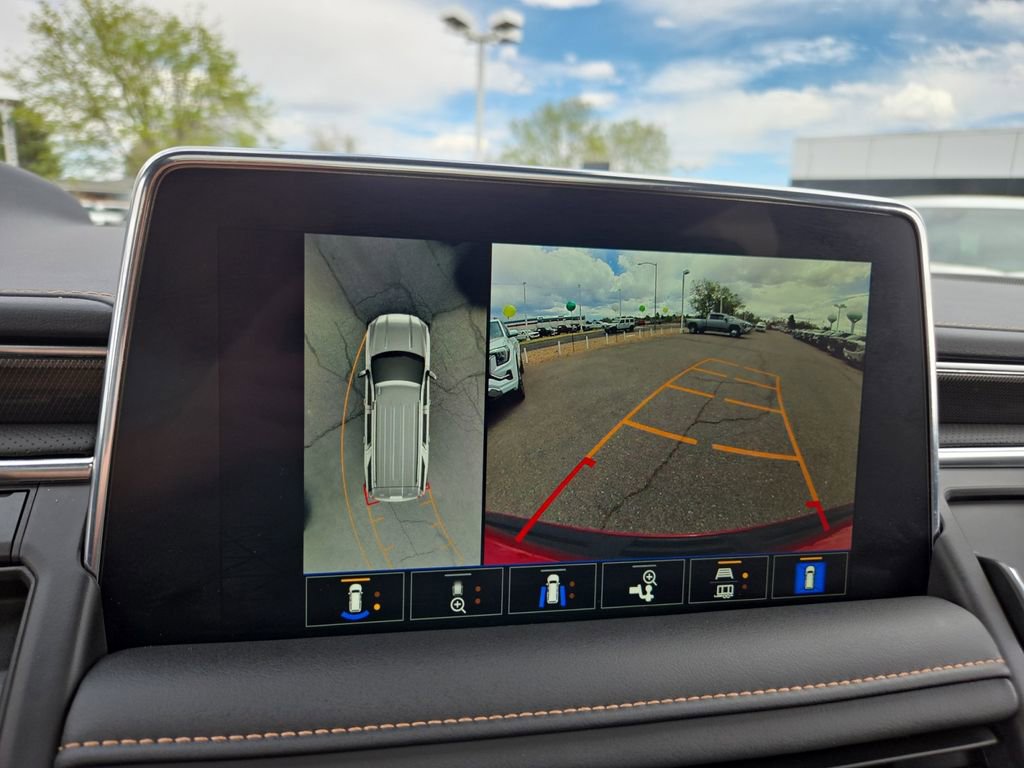 Used 2024 GMC Yukon AT4 w/ AT4 Premium Package image 28