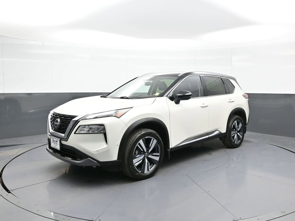 Used 2023 Nissan Rogue SL w/ SL Premium Package image 10