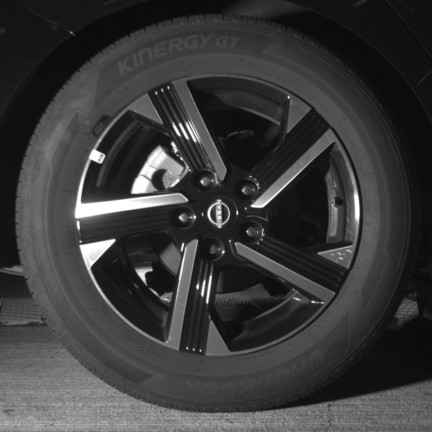 Used 2025 Nissan Sentra SV image 15