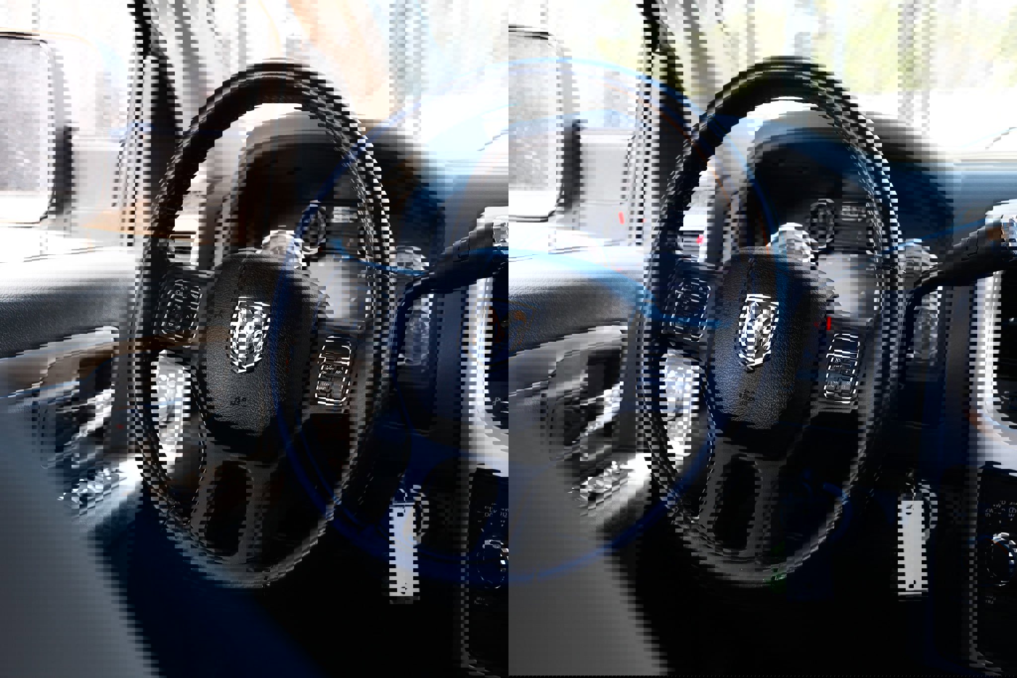 Used 2016 RAM 3500 Lone Star image 32