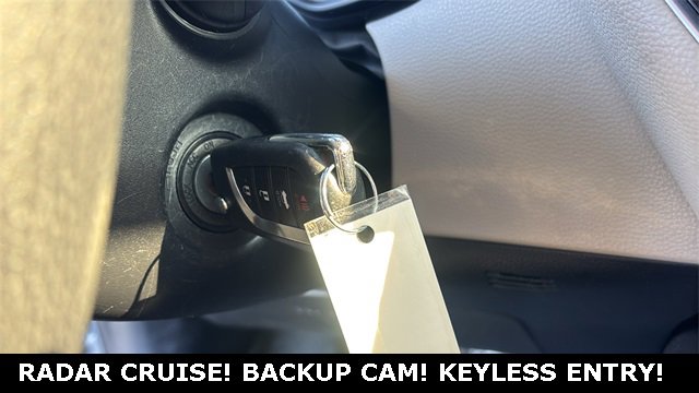 Used 2021 Toyota Corolla LE w/ Carpet Mat Package (TMS) image 9