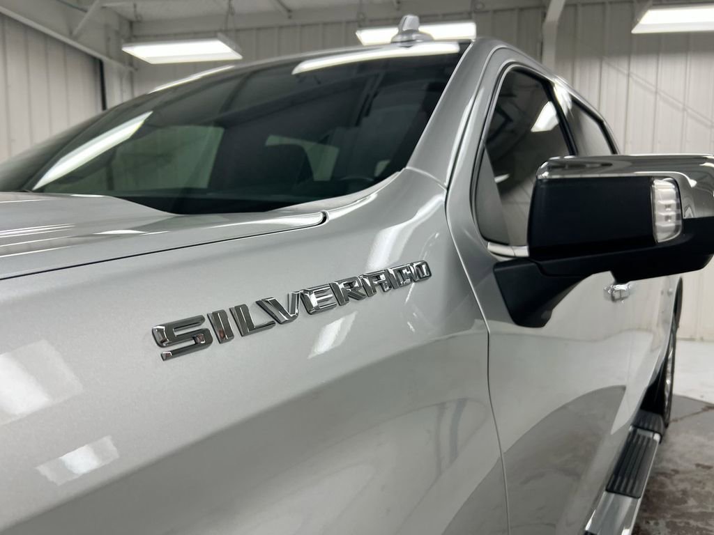Used 2019 Chevrolet Silverado 1500 LTZ w/ LTZ Plus Package AWD/4WD image 25