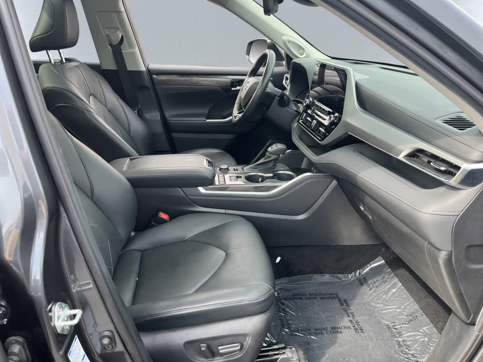 Used 2021 Toyota Highlander Platinum AWD/4WD image 39