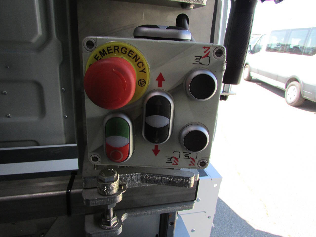 Used 2022 Ford Transit 350 148 High Roof Extended image 32