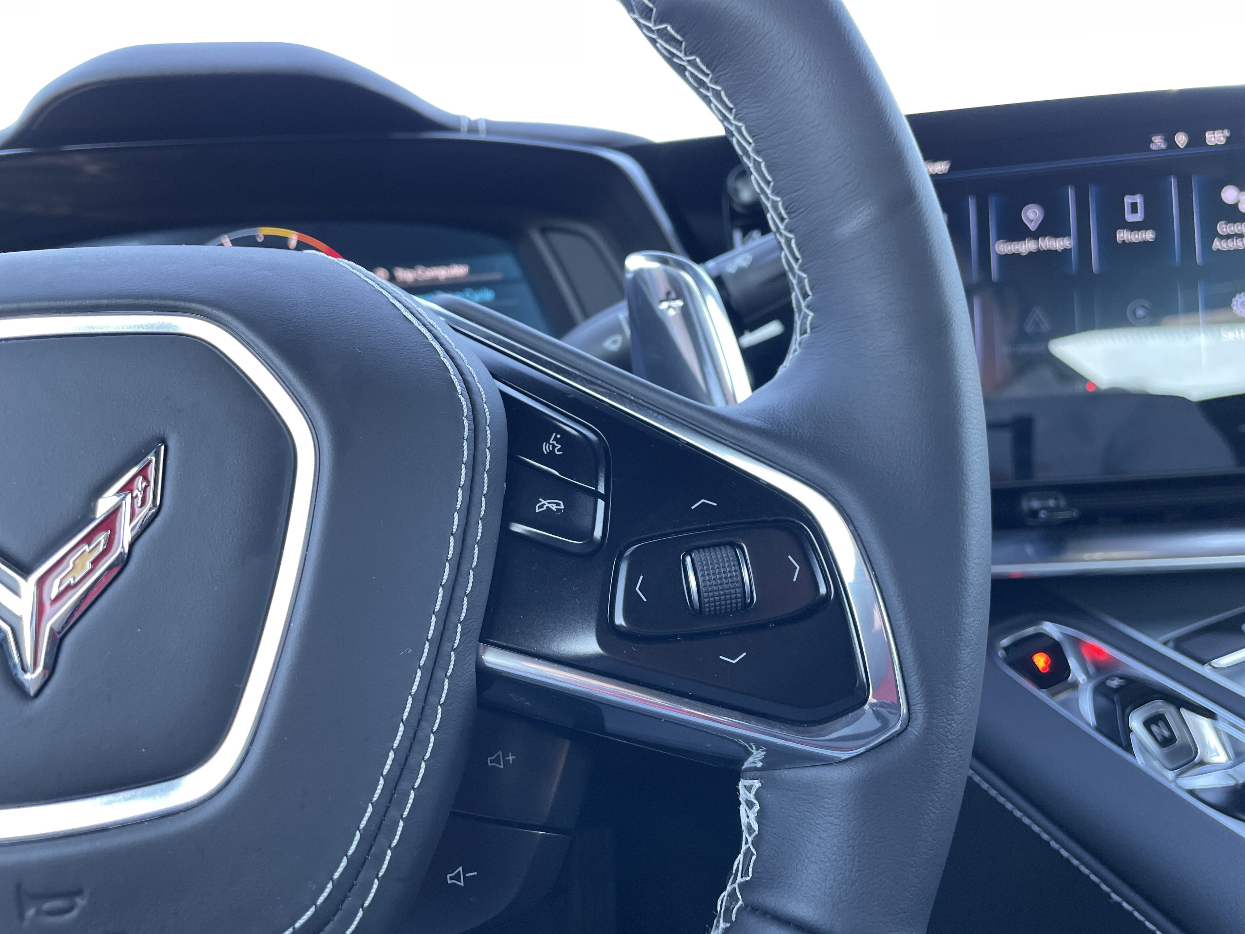 Certified 2025 Chevrolet Corvette Stingray Coupe w/ 1LT image 33