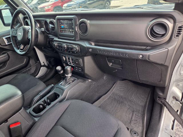 Used 2023 Jeep Wrangler Sport AWD/4WD image 17