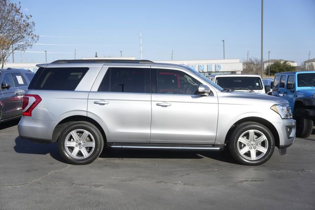 Used 2020 Ford Expedition XLT w/ Equipment Group 202A image 5