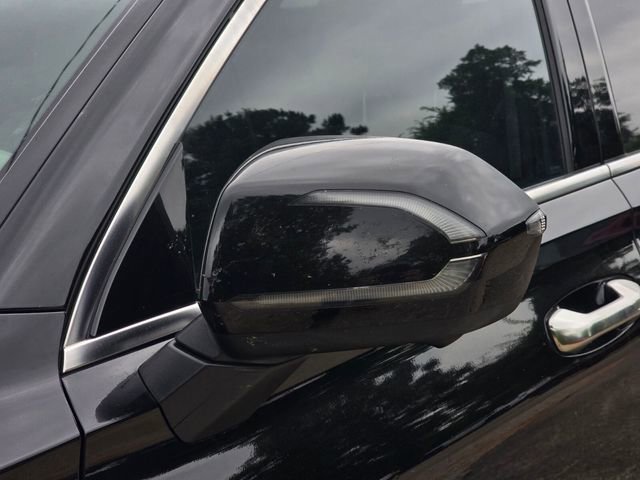 Used 2023 Hyundai Palisade Limited FWD image 5