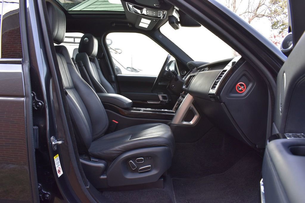 Used 2014 Land Rover Range Rover Supercharged AWD/4WD image 17