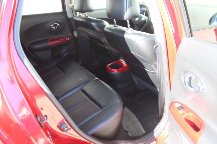 Used 2012 Nissan Juke SL image 34