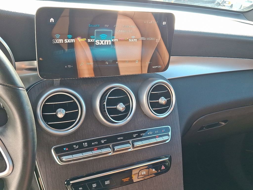 Used 2022 Mercedes-Benz GLC 300 GLC 300 image 4