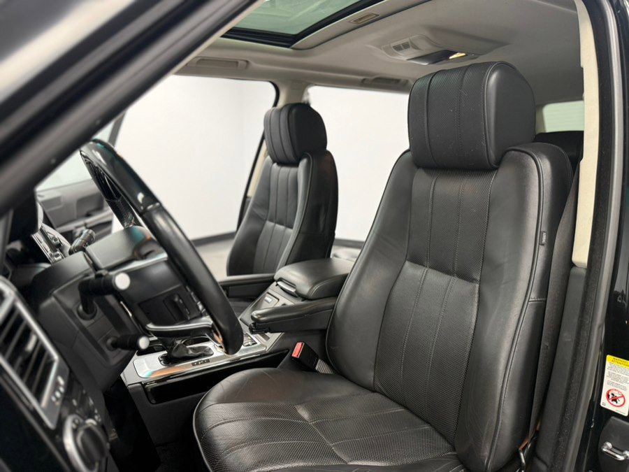 Used 2011 Land Rover Range Rover Supercharged AWD/4WD image 40