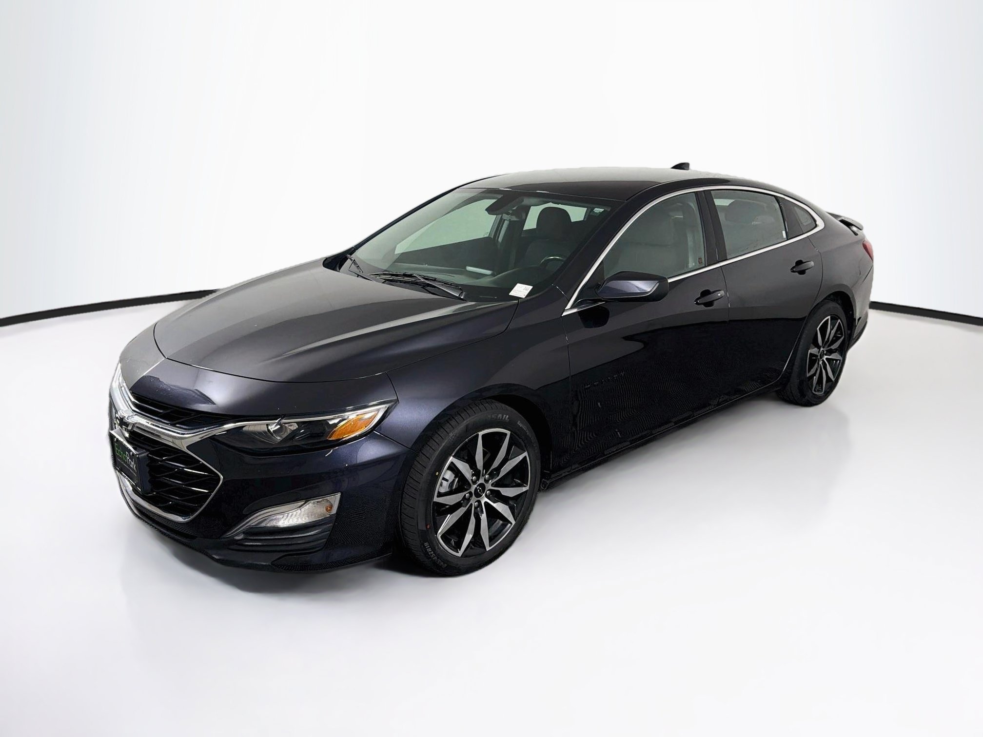 Used 2022 Chevrolet Malibu RS FWD image 3