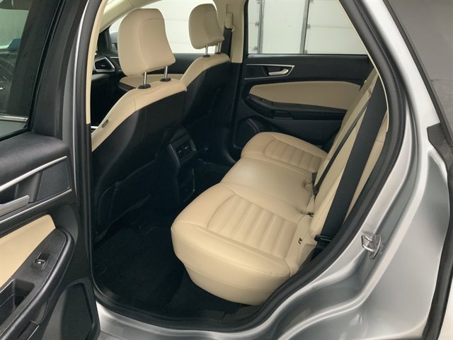 Used 2024 Ford Edge SEL image 18