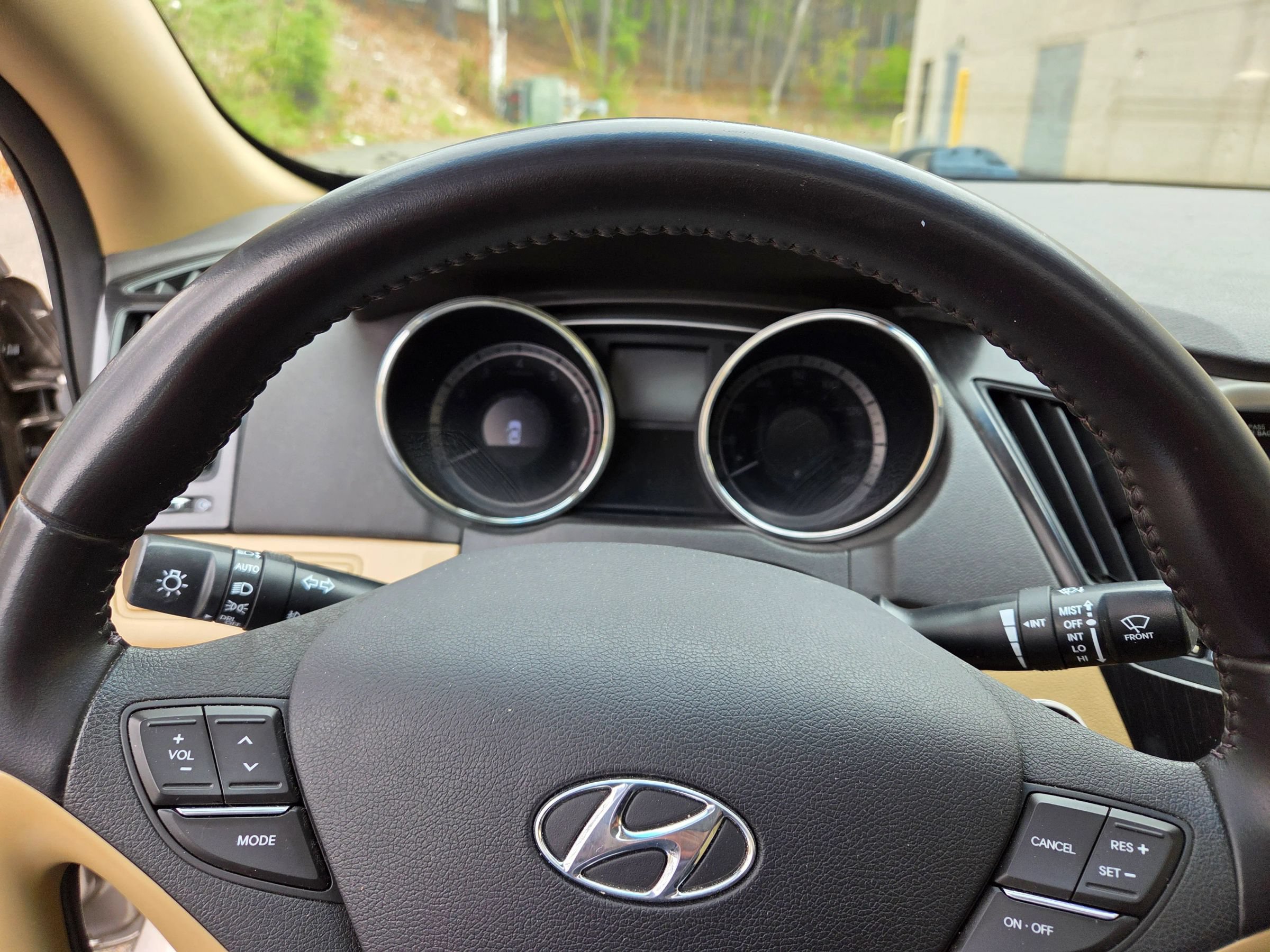 Used 2014 Hyundai Sonata Limited FWD image 10