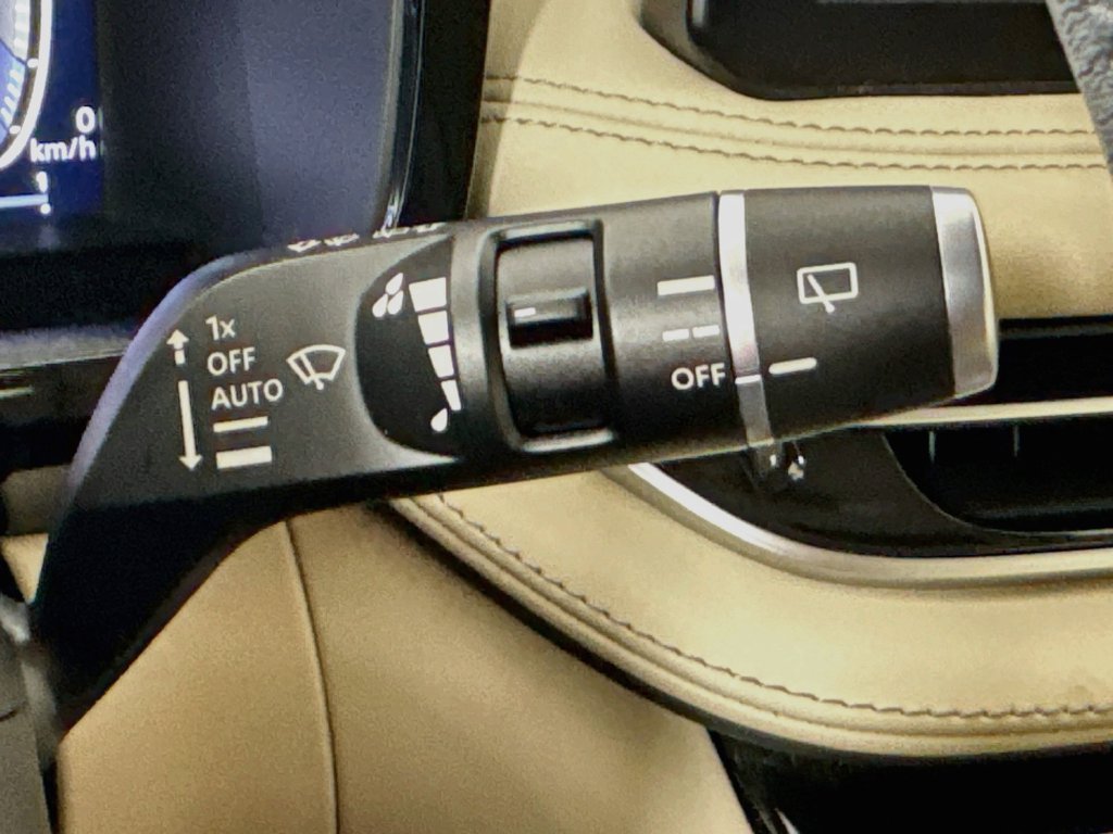 Certified 2024 INFINITI QX60 Luxe w/ Performance Audio Package FWD image 16